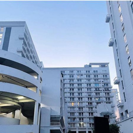 Caramel Dlf My Pad Aparthotel Lucknow Exterior photo